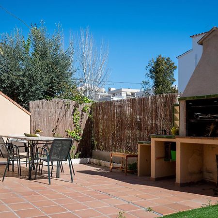 CAN LOLA Estupenda casa de 4 habitaciones con jardín a 150 metros de la playa Torredembarra Exterior foto